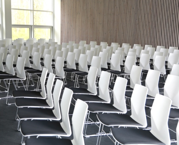 ocee-fourcast-line-seating